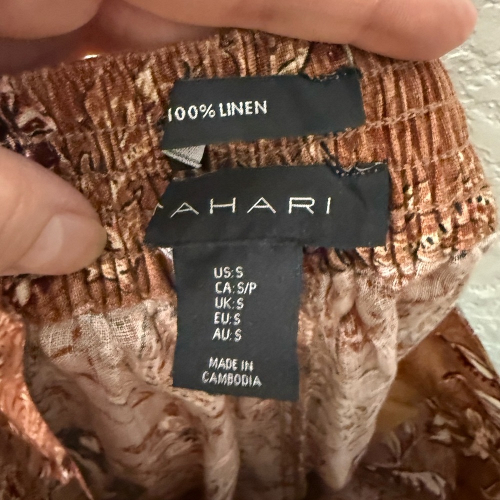 Tahari 100% Linen Floral & Bird Patterned Brown Pants Pockets Vacation Novelty - Picture 7 of 7
